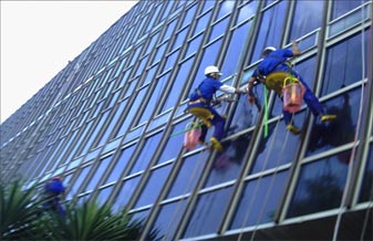 Limp Bem Servicos de Limpeza e Higienizacao de Caixa de Agua Ltda – Me - Foto 1