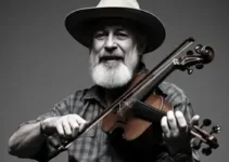 Bob Vieira apresenta o espetáculo Viola de Pedra no Teatro do SESI Itapetininga