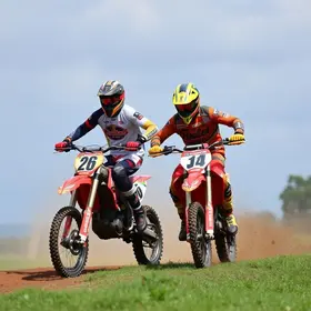 Irmãos de Itapetininga motorizam seu sonho no motocross