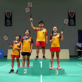 atletas de badminton de Itapetininga