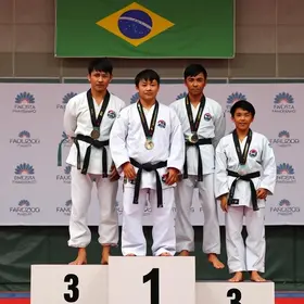 Atletas de Taekwondo de Itapetininga
